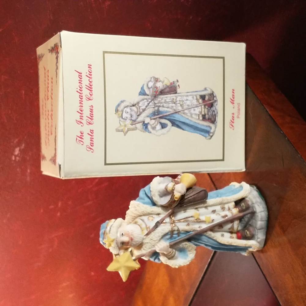 The International Santa Claus Collection Star Man of Poland - Pre-owned NIB
